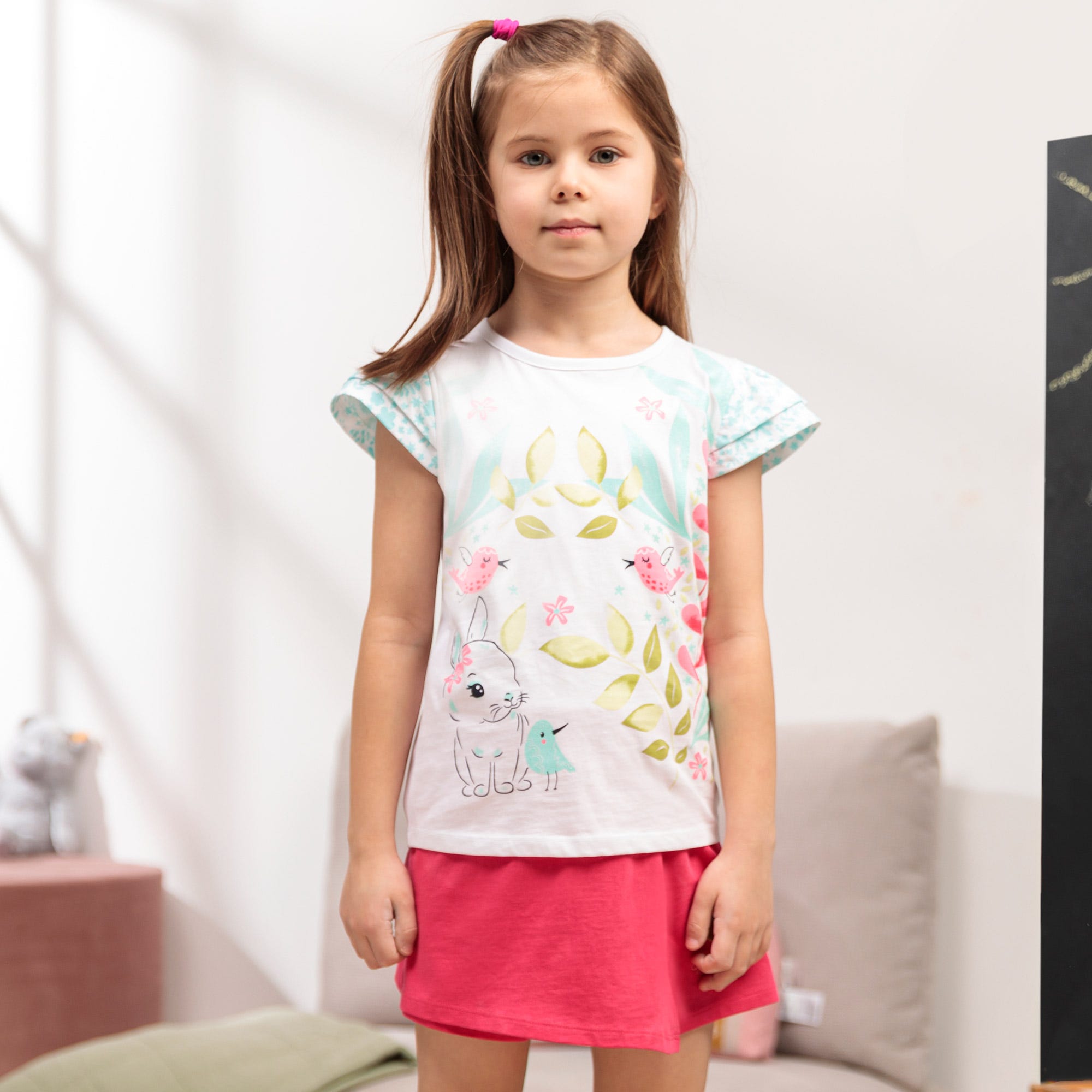 Mädchen-T-Shirt mit Frühlingsmotiv