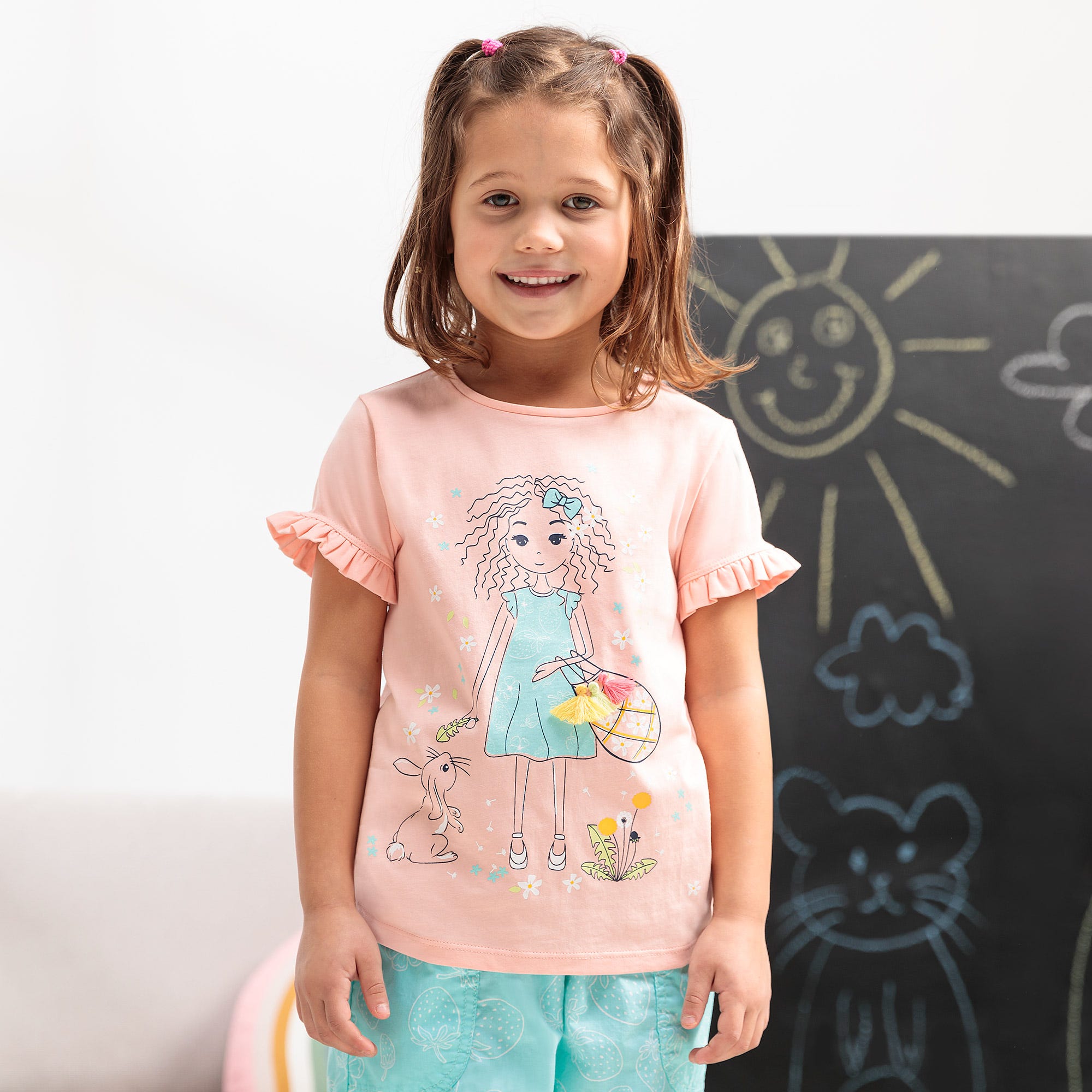 Mädchen-T-Shirt mit Zierquasten