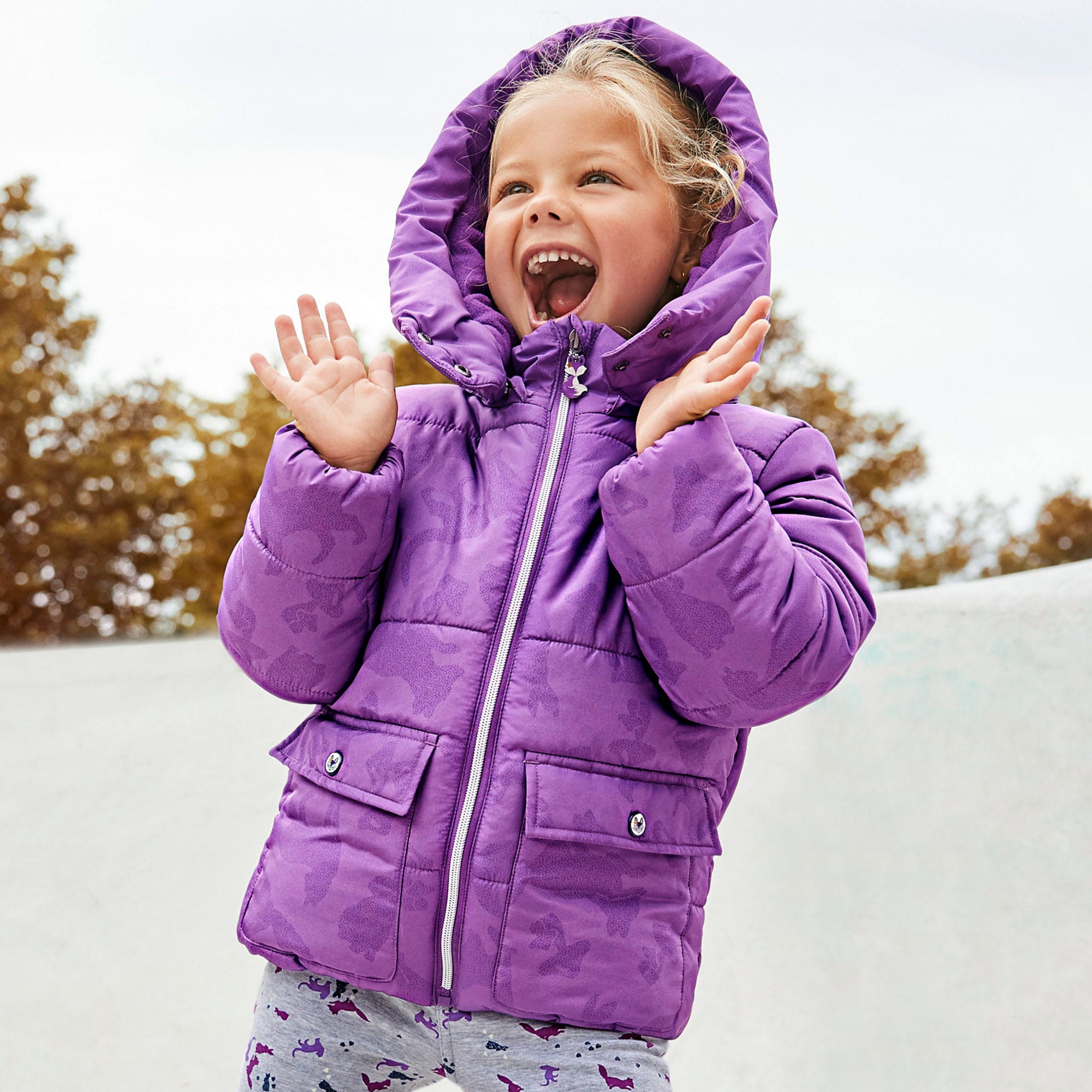 Kinder-Mädchen-Jacke mit großer Kapuze