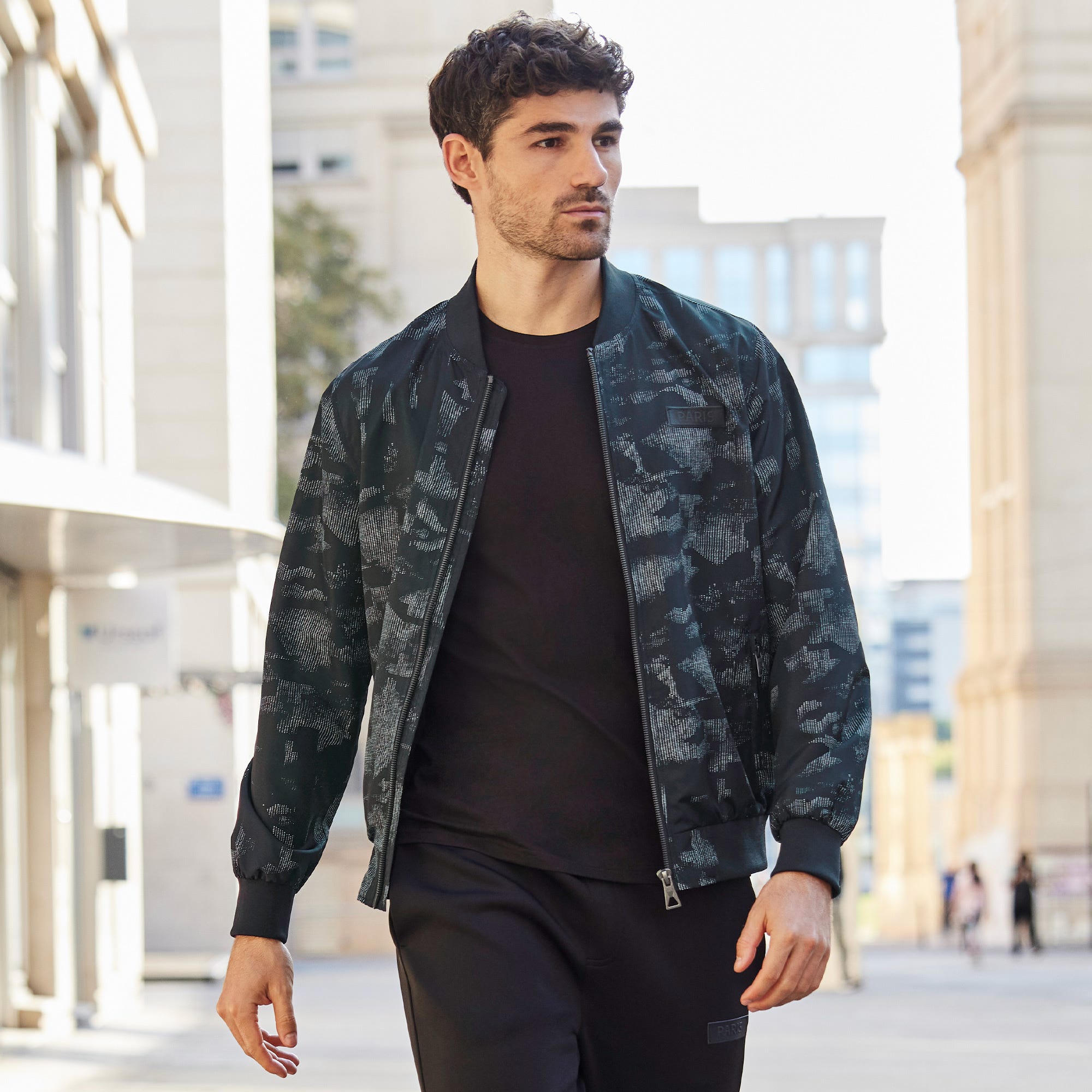Herren-Bomber-Jacke mit Stekragen